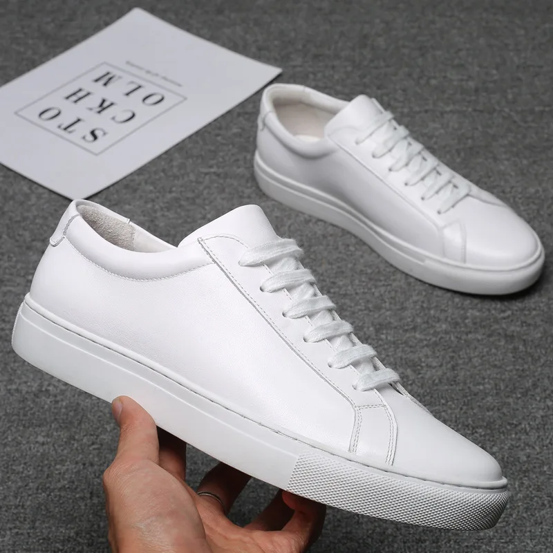 Frühling Neue Schuhe für Mann Kuh Leder Casual Schuhe Mode Weiß Flache Skateboard Straße Coole Lace-up Sneaker 35-46