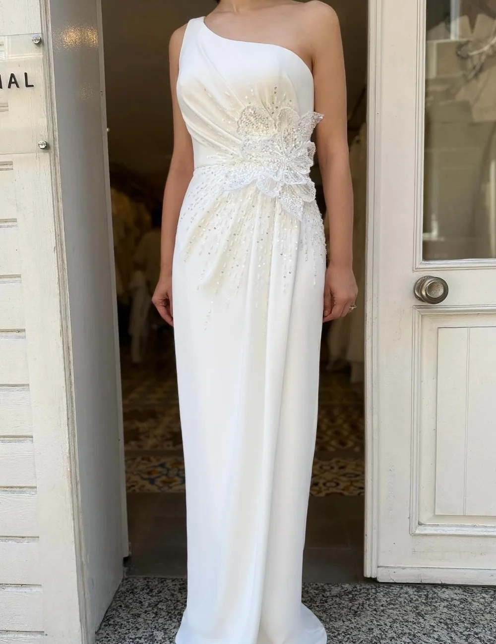 Customized Exquisite Jersey Pleat Sequined Flower Straight One-shoulder Long Bespoke Occasion Prom Dresses High Quality