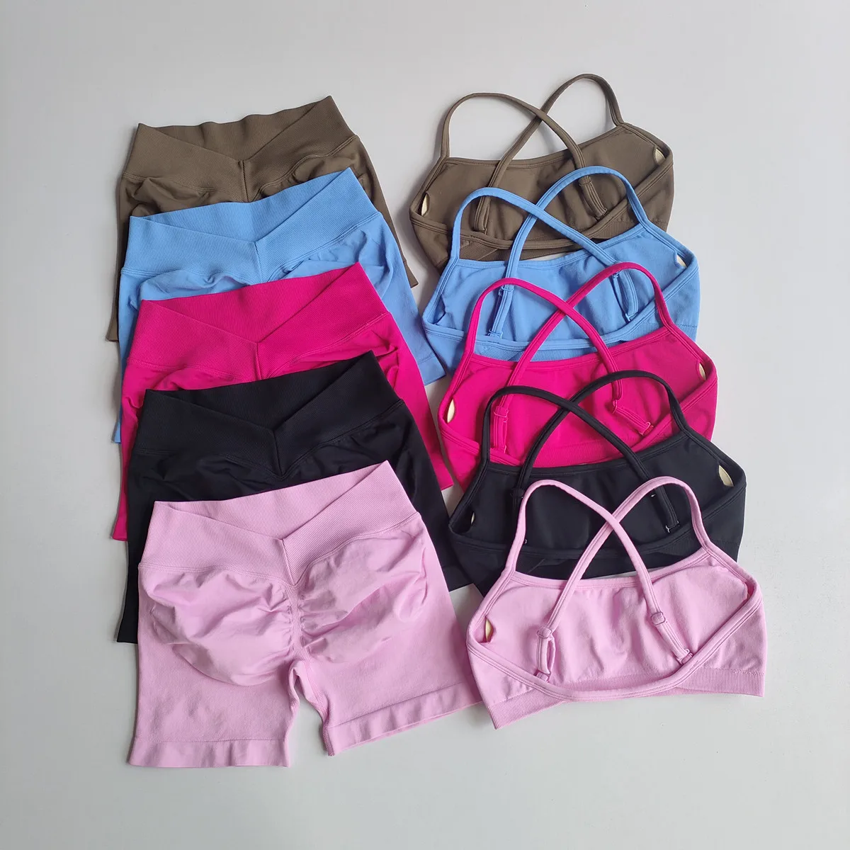 Ensemble de shorts de sport 2 pièces, ensemble de yoga sans couture pour femmes, ensemble de survêtement de sport, soutien-gorge de sport et shorts de yoga, vêtements de sport, ensemble de fitness pour la salle de sport