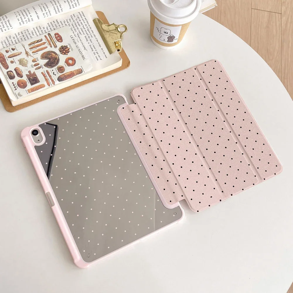 Étui à trois volets noir à pois pour iPad Pro 11, iPad 10.2 (9e/8e/7e génération), iPad 9.7 (5e/6e génération), iPad Air 4/5, iPad Air 10 (10.9), iPad Pro 12.9, iPad Mini 6