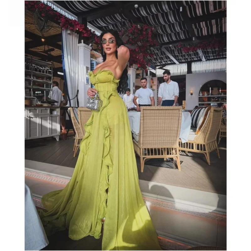 Women Elegant Strapless Dresses Ruffled Detail High Slit A‑Line Maxi Formal Gown For Wedding Party Guest Reception Wear