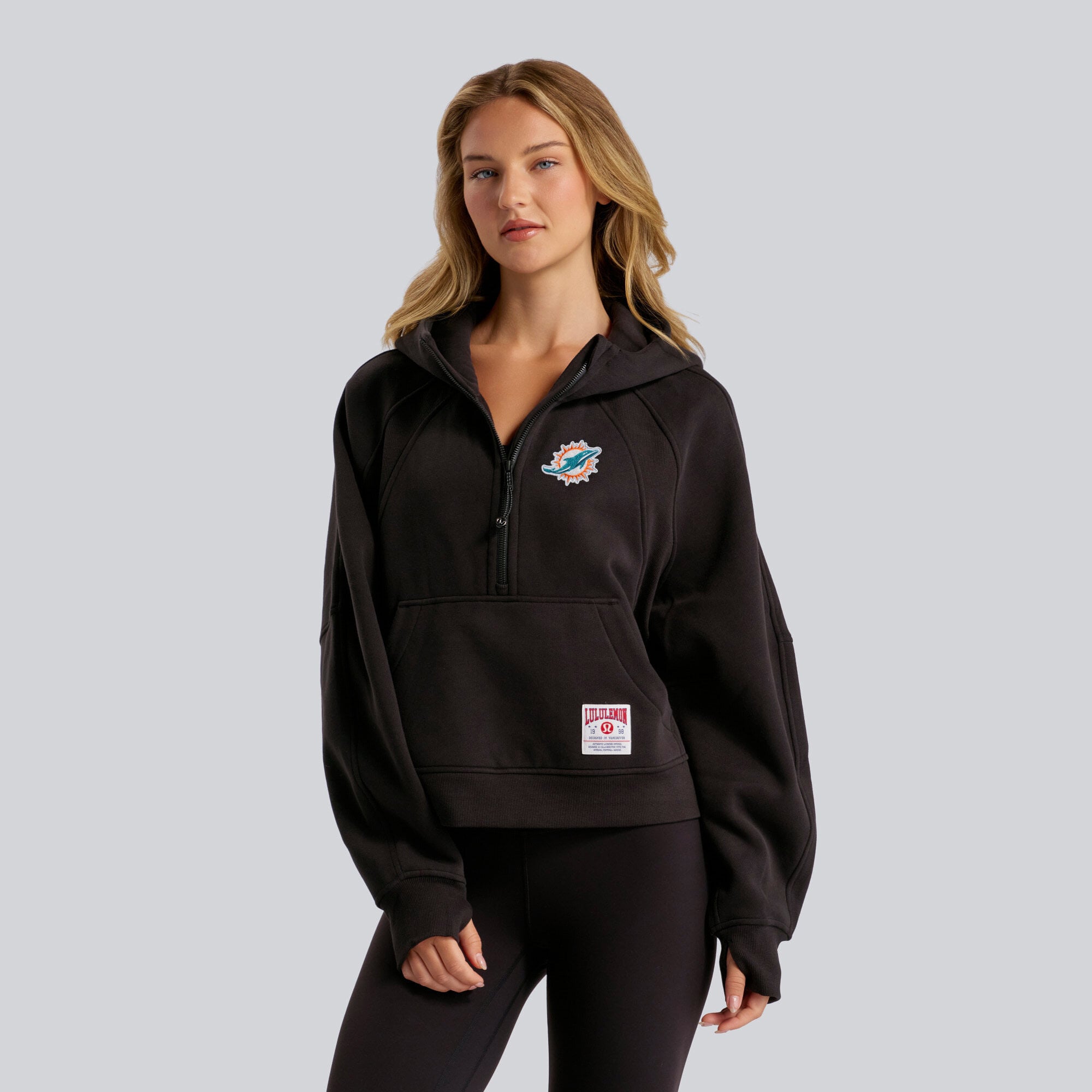 Schwarzer Miami Dolphins Scuba Oversized Half-Zip Hoodie von lululemon für Damen