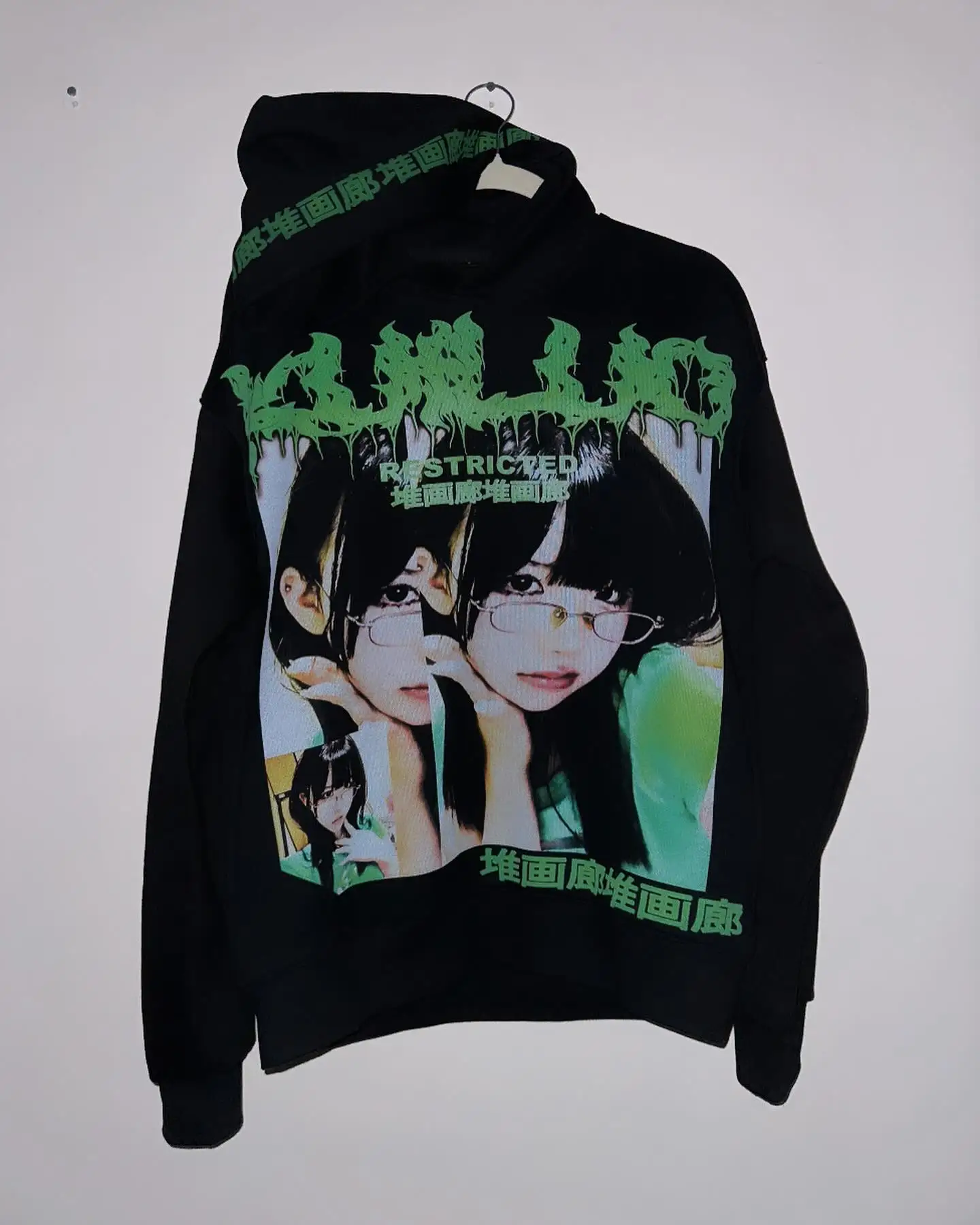 Harajuku Casual Grunge Hip Hop Streetwear Sweatshirt Restricted Hoodies Women Tops Goth Oversize Hoodie Men Clothing Y2k Clothes