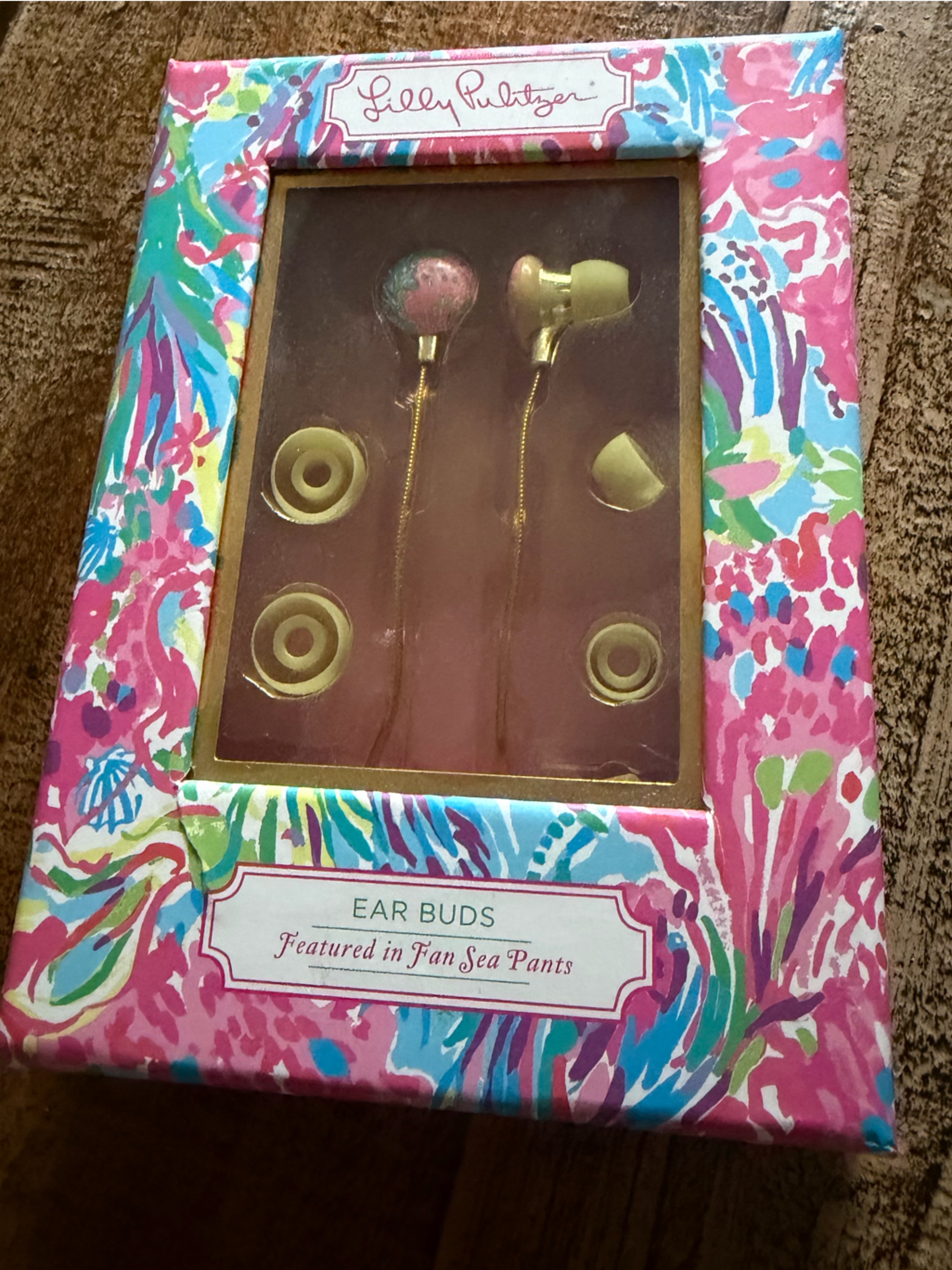 Lilly Pulitzer Headphones | Lilly Pulitzer “Fan Sea Pants” Headphones With Gold Accents Headphone Jack | Color: Green/Pink | Size: Os