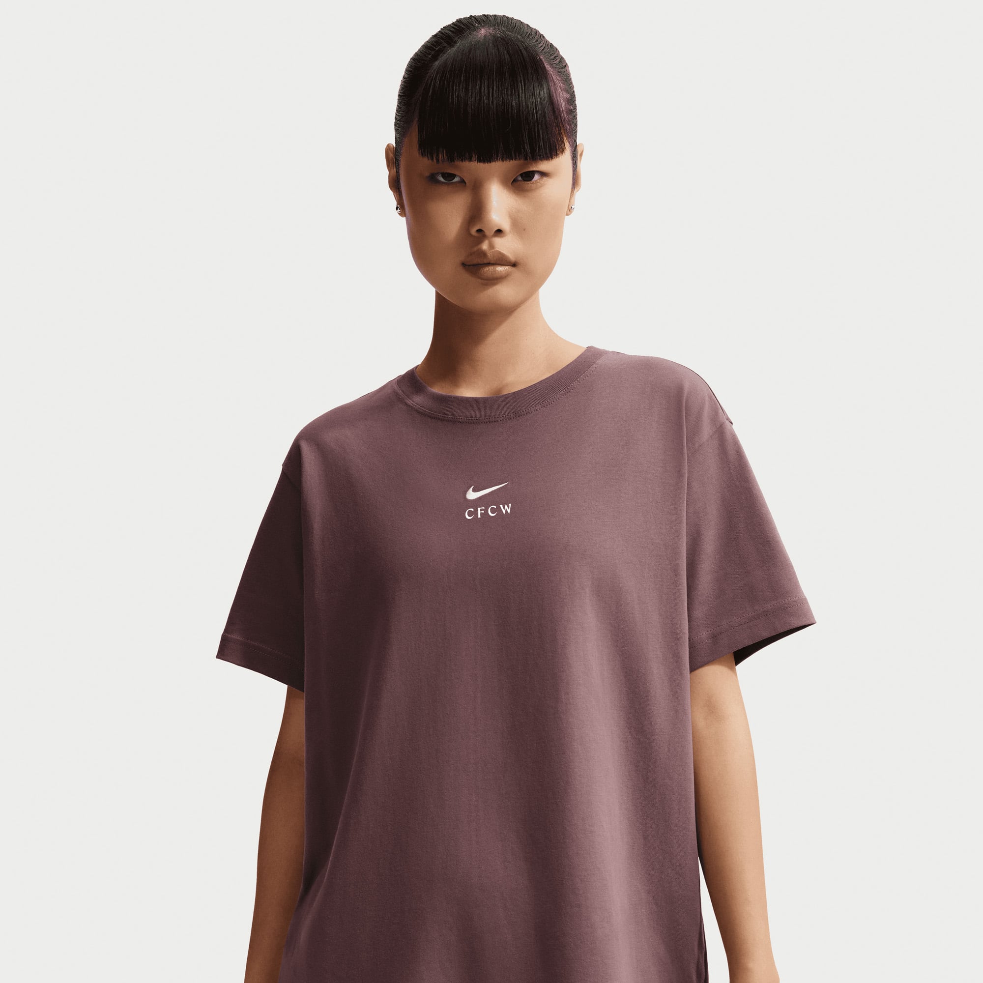 Chelsea CFCW Nike Classic T-Shirt – Braun – Damen