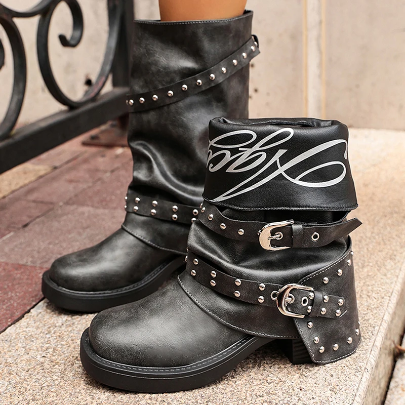 Damen Punk Nieten-Verzierte Plateau-Stiefeletten 2026 Herbst PU-Leder Schwarze Kurze Stiefel Damen Vintage High-Top Western-Stiefeletten