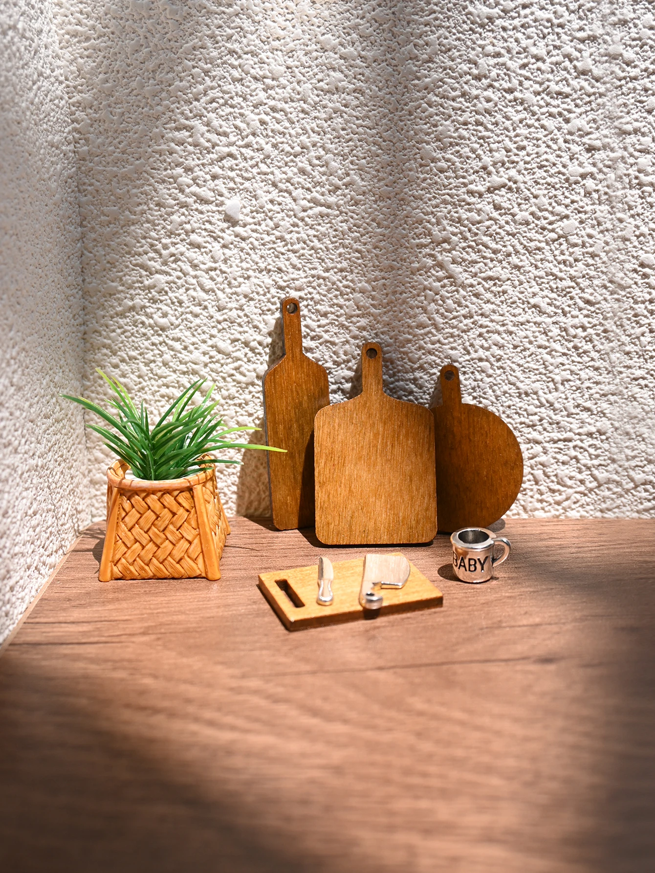 A Miniature Kitchen Tool Scene Decoration, Miniature Cutting Board, Miniature Knives, Dollhouse Dollhouse Accessories, Dollhouse Toys, Toy House Decorations, Miniature Food Toys, Photography Props,