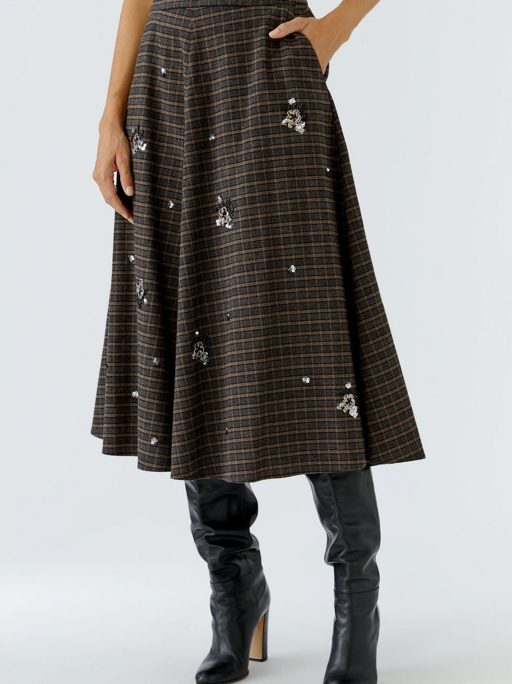 Oui Midirock Damen camel, 40