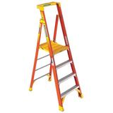 WERNER PD6204 7 ft Fiberglass Podium Stepladder