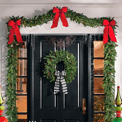 Christmas Madison Fraser Cordless Garland - 6' - G...