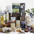 Luxury Alcohol Free Hamper - Food Gift Hampers - Traditional Food Hampers in Wicker Basket - Non Alcoholic Gift Baskets