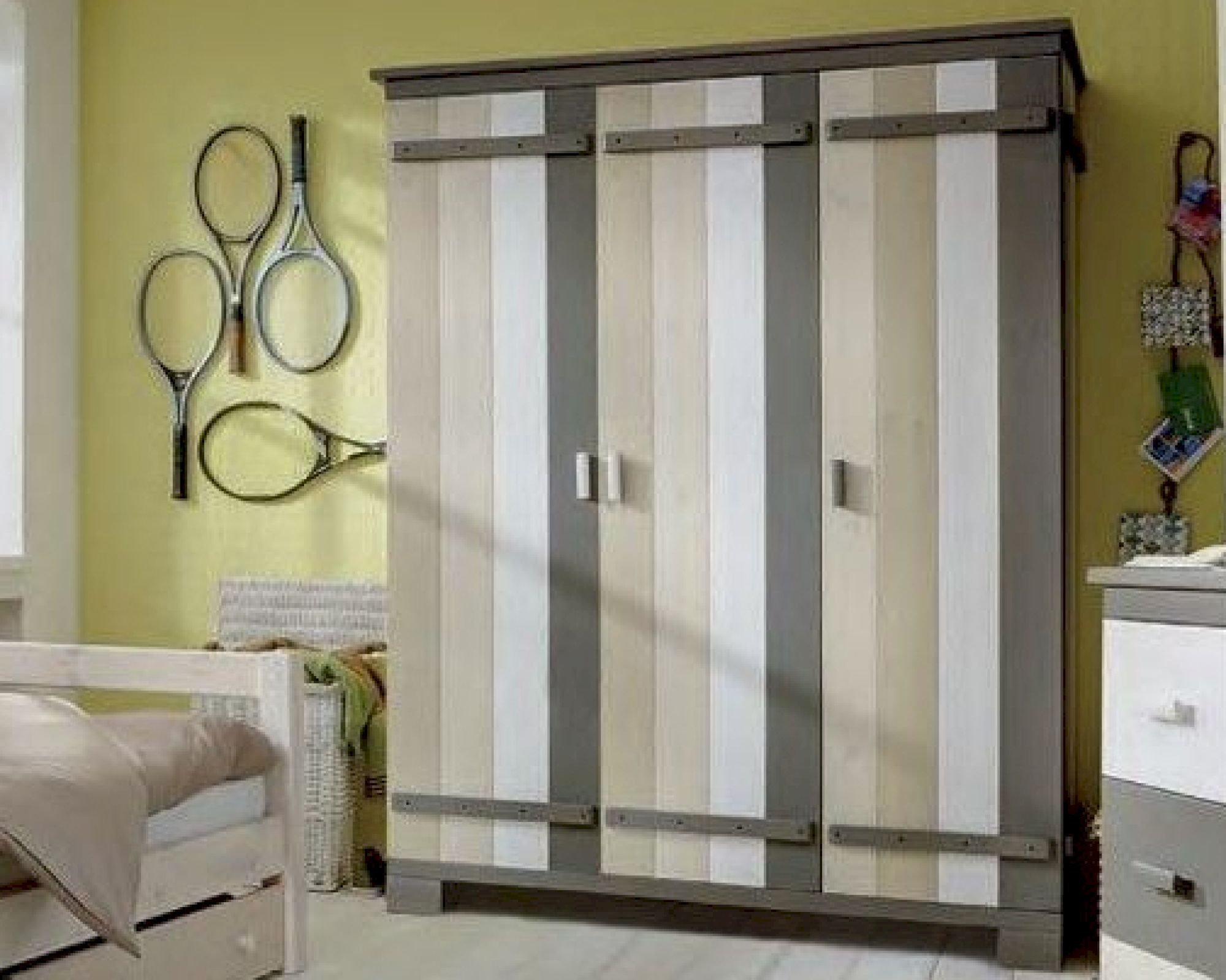 INFANSKIDS »Merlin« Babyzimmer Kleiderschrank 2-türig