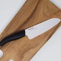 Kyocera GEN Serie, Keramik-Santoku Messer, Klingenlänge 16 cm, schwarzer Griff