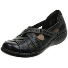 Clarks Women's Ashland Spin Q Slip-On Loafer, Black, 7 UK