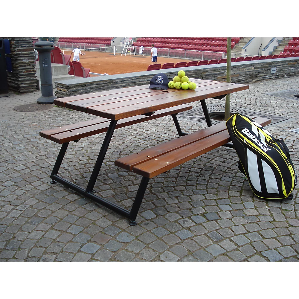 Ensemble table et bancs sans dossier - kaiserkraft