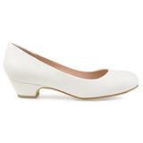 Brinley Co. Womens Soren Classic Faux Leather Comfort-Sole Heels White, 6 Regular US screenshot. Shoes directory of Clothing & Accessories.